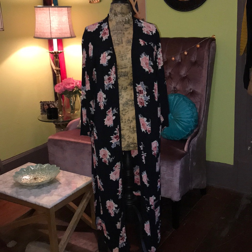 Floor length floral kimono